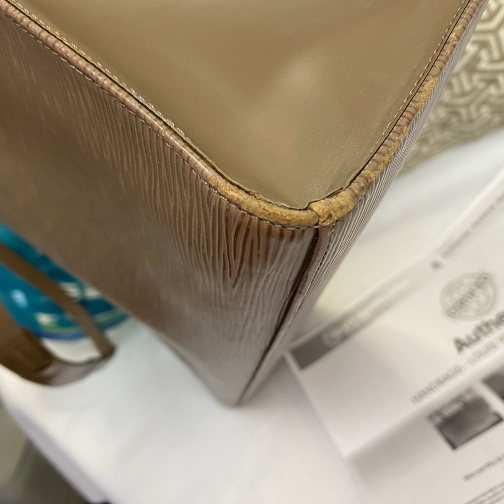 LOUIS VUITTON CROISETTE TOTE - Picture 7 of 16